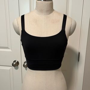 Lululemon sports bra size 6